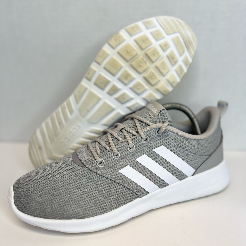 Adidas Womens QT Racer 2.0 Heather Grey/White Sz 9M FY8312 Good Clean Condition